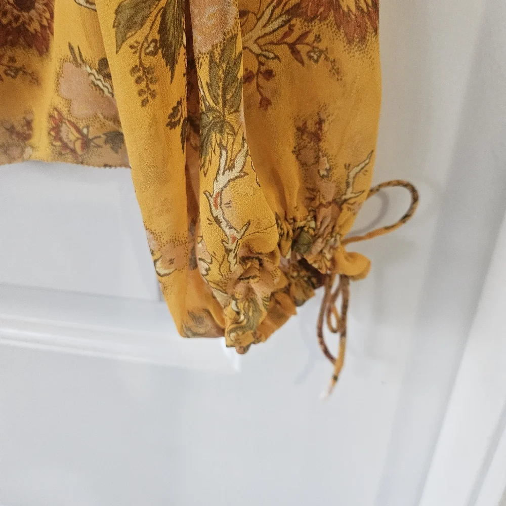 Aritzia Wilfred Lourdes Floral Yellow Blouse‎ Size Small - Picture 6 of 9